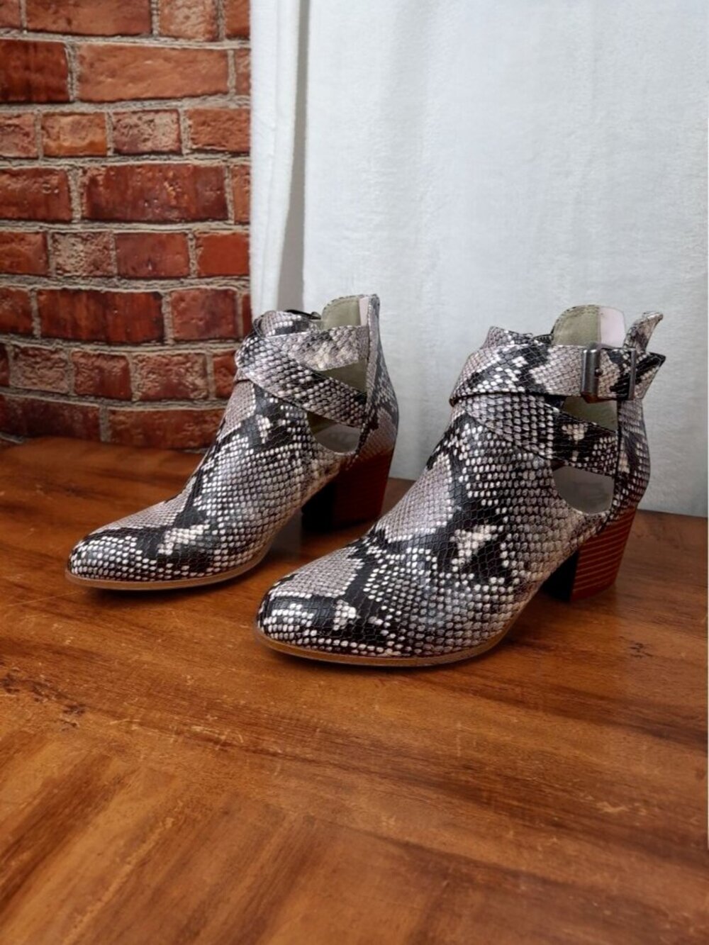 Fergalicious Snaleskin Booties